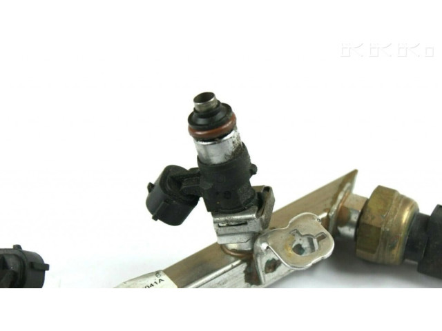 Топливная рампа 03C129041A   Audi Q3 8U 1.4 