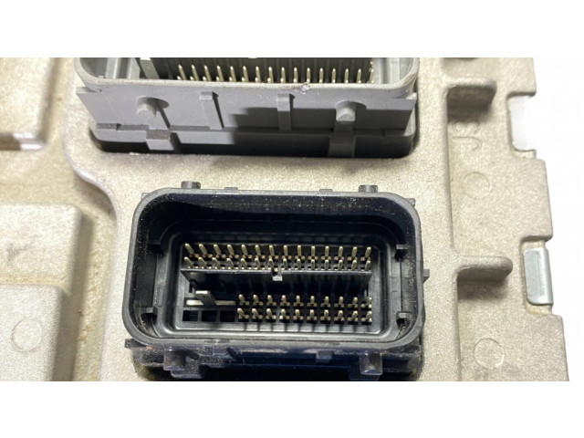 Блок управления двигателя 12718932, 116833270   Chevrolet Camaro