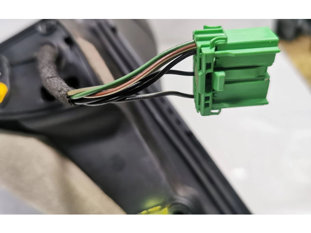 Зеркало электрическое        Volvo V70  2008 - 2013 года   