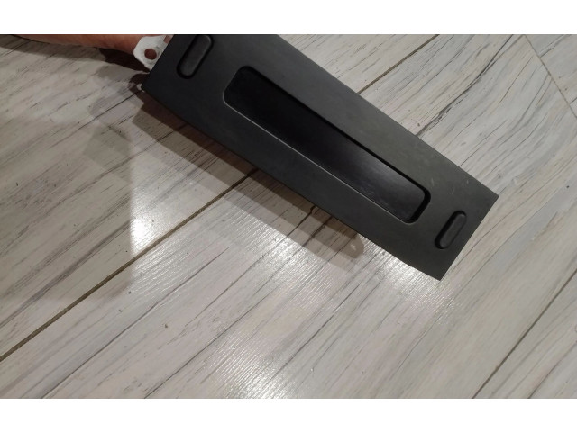 Přístrojová deska Peugeot 206+ 2013 96658097XT