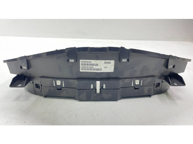 Přístrojová deska Chrysler Voyager 2008 P05082683AG, A2C53110711