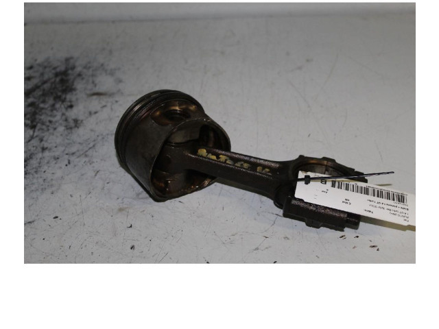 Píst Fiat Punto (176)