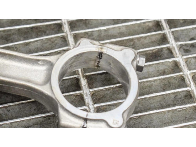 Píst 121008820R, 120A16959R   Dacia Sandero  pro naftový motor 1.5 K9K 612 