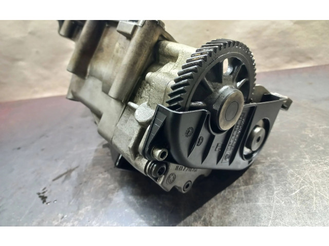 Масляный насос m47n2 8058052011 BMW 1 E81 E87 2.0