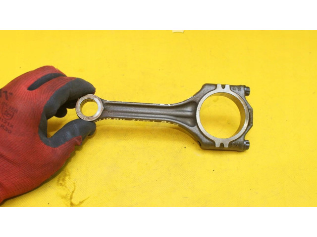 Поршень с шатуном Volkswagen Golf VI