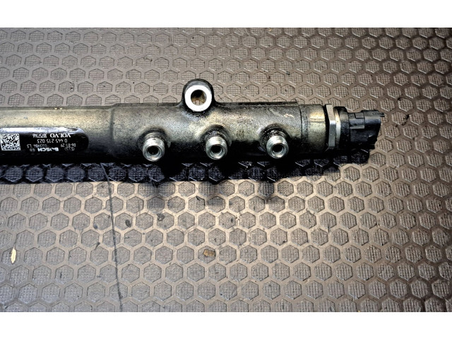 Топливная рампа 30757146, 0445215023 Volvo XC90