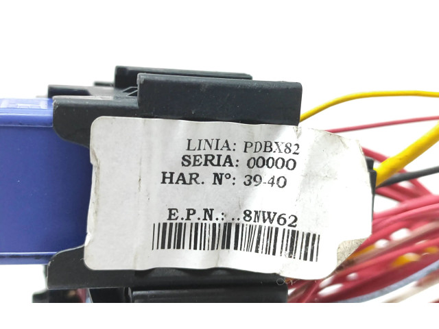 Блок предохранителей PDBX82, 3940 Nissan NV300