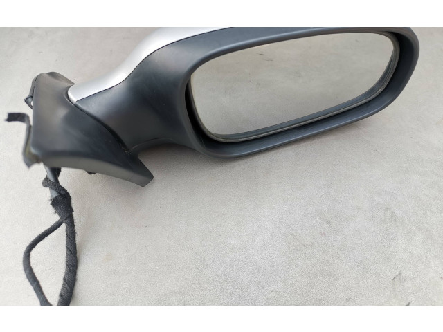 Зеркало электрическое Volvo V70 2000 - 2004 года