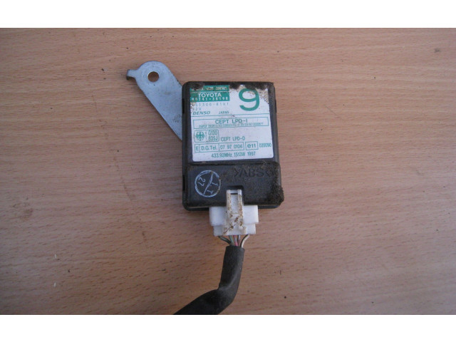 Řídící jednotka 896613A430, 89661-3A430   Lexus GS 300 400 430 2002