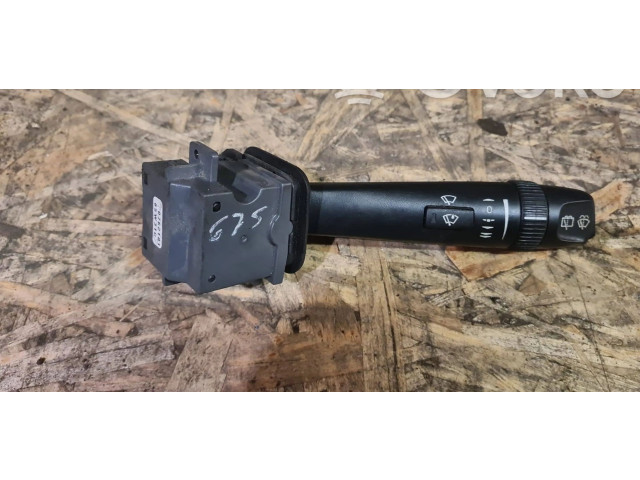 Ручка стеклоочистителей 30768101   Volvo V70