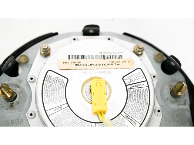 Подушка безопасности водителя 1C0880201C, 001JN00TCPR7   Volkswagen New Beetle