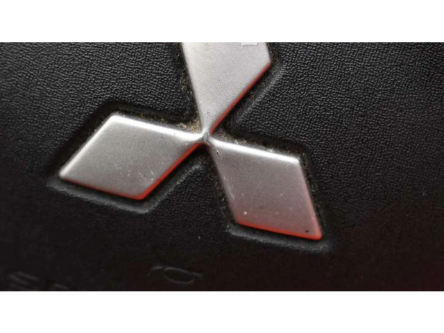 Подушка безопасности водителя 7030A146, 7030A146 Mitsubishi Lancer