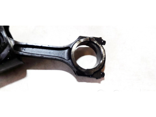 Píst 24574B Ford Mondeo Mk III pro naftový motor 2.0