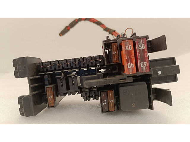 Pojistková skříňka A2059067200, 1642025083 Mercedes-Benz C W205 2017
