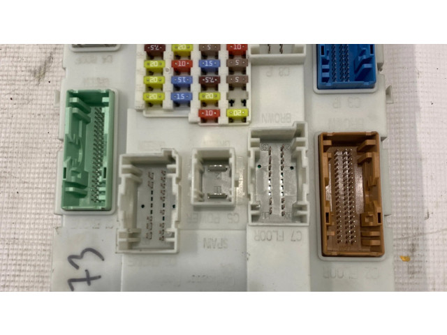 Блок предохранителей AV6T9A340AAA, E1055C   Ford Focus    