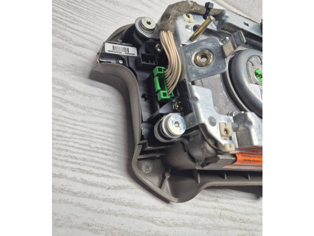 Подушка безопасности водителя 8686286, 15583232340285   Volvo V70