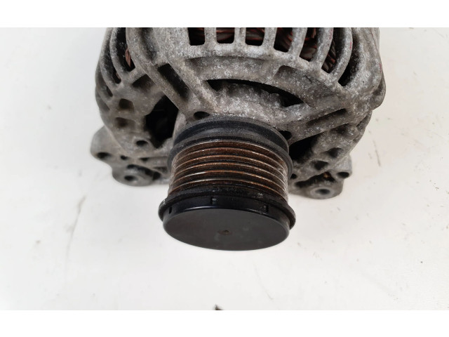 Генератор 06F903023F Volkswagen Jetta V