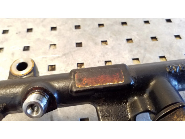 Топливная рампа    Citroen C4 Grand Picasso 2.0 