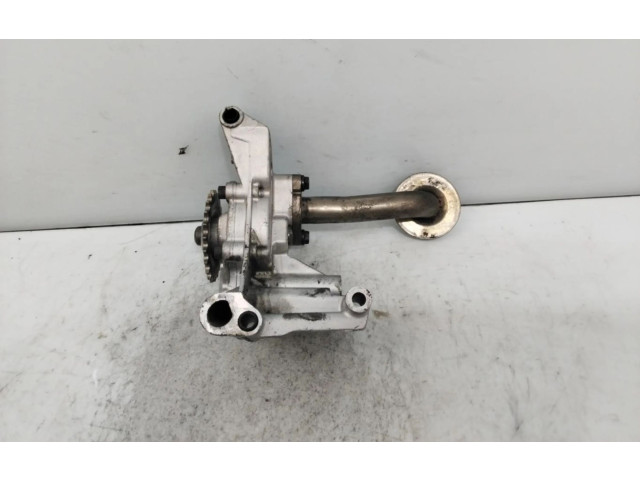 Масляный насос   038115105C  Audi A3 S3 8P 