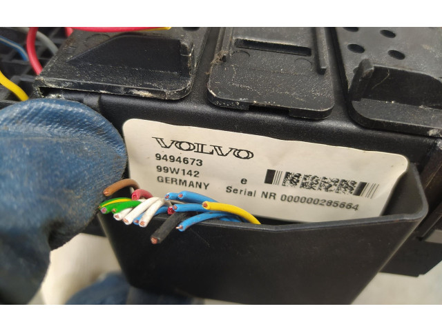 Блок управления 9494673 Volvo S60