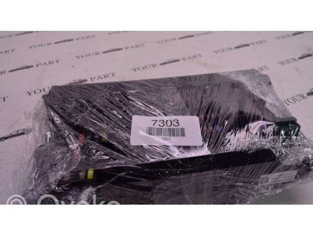 Блок предохранителей 9259467   BMW X3 F25    