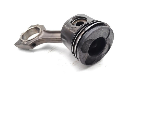  Поршень с шатуном 204D3 204D3  Land Rover Freelander  