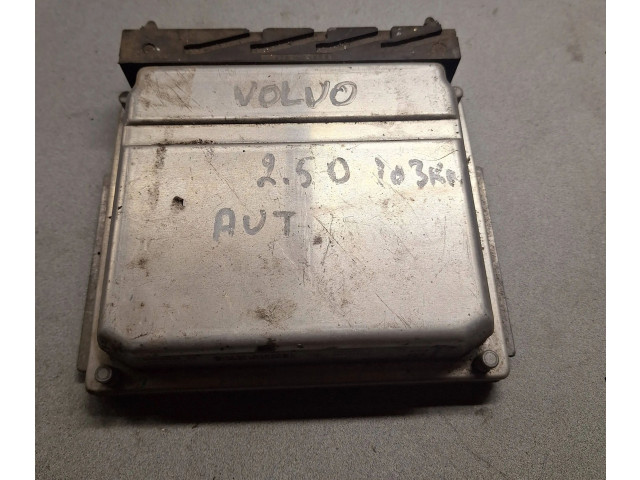 Блок управления двигателя 0281001776, 28SA4018   Volvo S70  V70  V70 XC