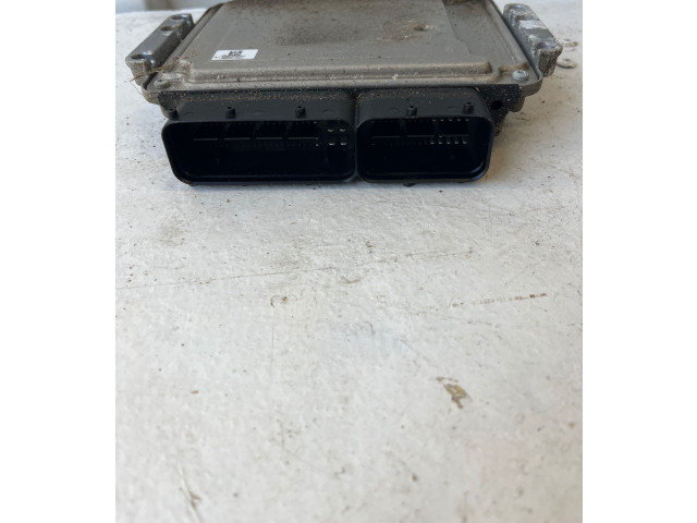 Блок управления двигателя 3911327405, 3911327405   Hyundai Sonata