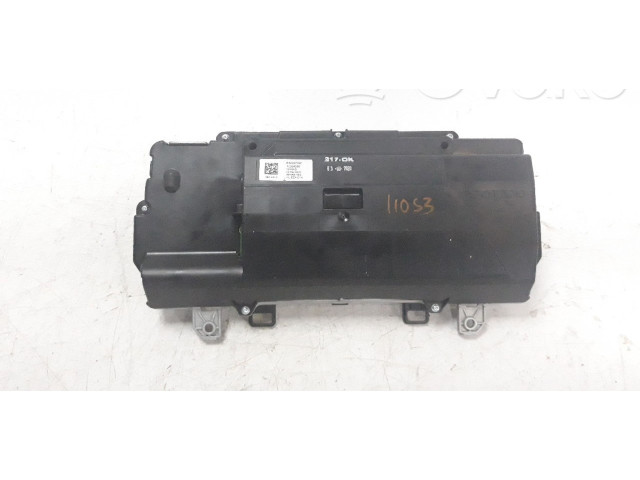 Панель приборов 36010422 Volvo XC90