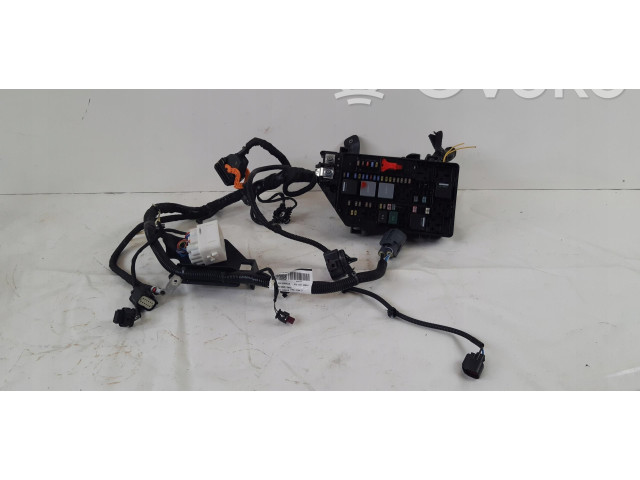 Блок предохранителей 31473880 Volvo XC40