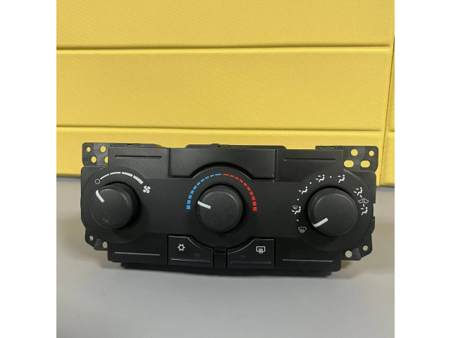 Блок управления климат-контролем P55111009AL, 004700539862 Jeep Grand Cherokee (WK)