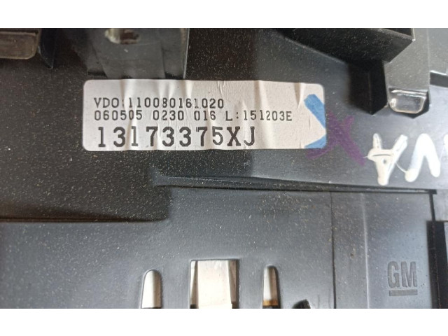 Панель приборов 110080161020   Opel Meriva A       