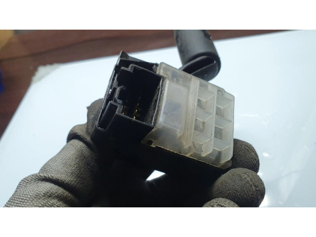 Ручка стеклоочистителей 17D682   Mazda 3 I