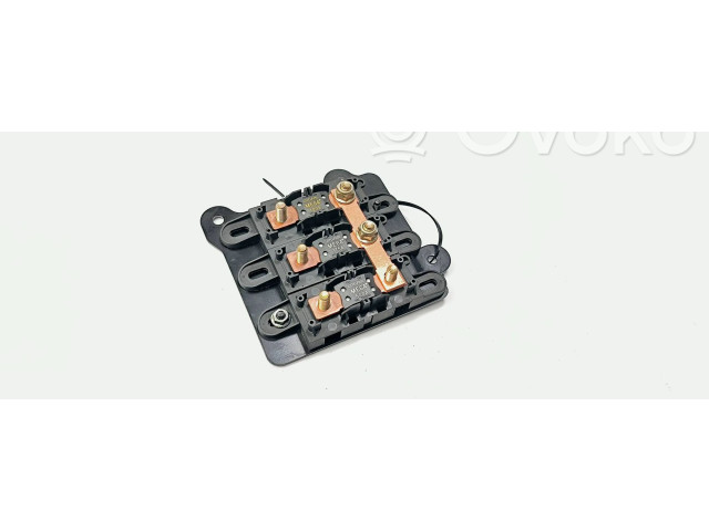 Блок предохранителей Jaguar XJ X350