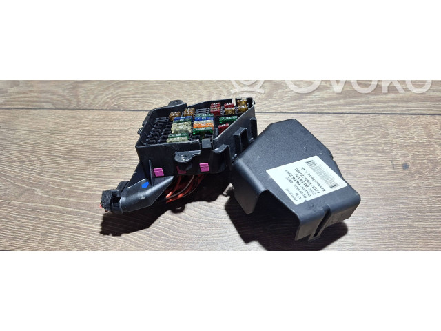 Блок предохранителей  8d1941824   Audi A6 S6 C6 4F    