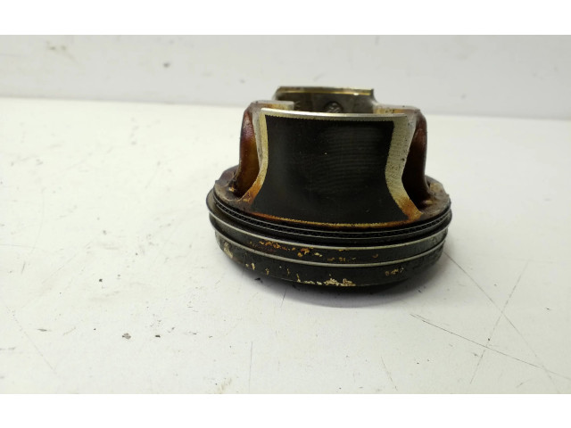 Píst 06LAG92460, 174 Volkswagen Tiguan Allspace pro benzínový motor 2.0