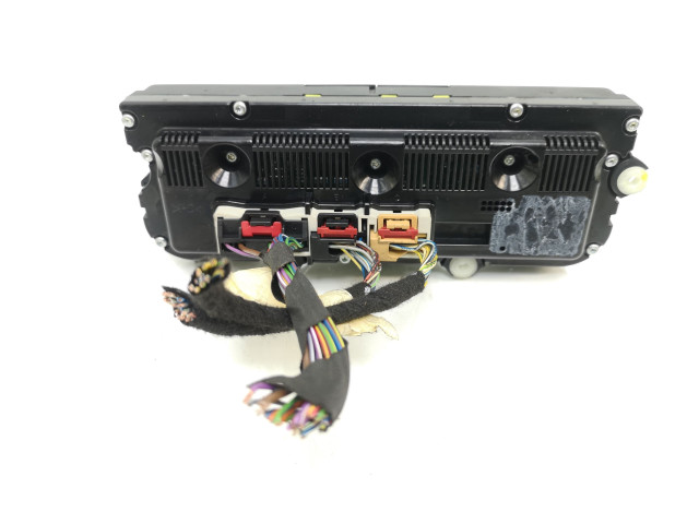 Блок управления климат-контролем 74677581   Volkswagen PASSAT B6