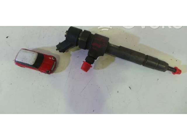 Форсунка 0445110002    Alfa Romeo 145 - 146 для дизельного двигателя  1.9