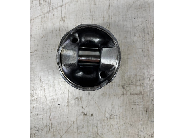 Píst 131010W020, 131010W021 Toyota Land Cruiser (J200)