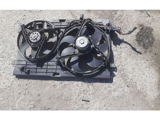 Вентилятор радиатора     1J0121207M    Audi TT Mk1 