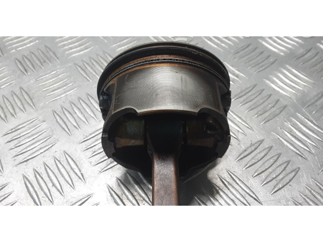 Поршень с шатуном Jaguar S-Type