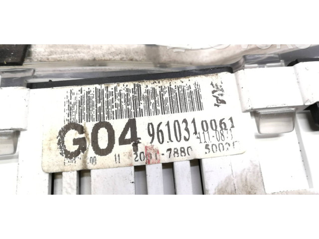 Панель приборов 9610310061, 78804160 Hyundai Coupe