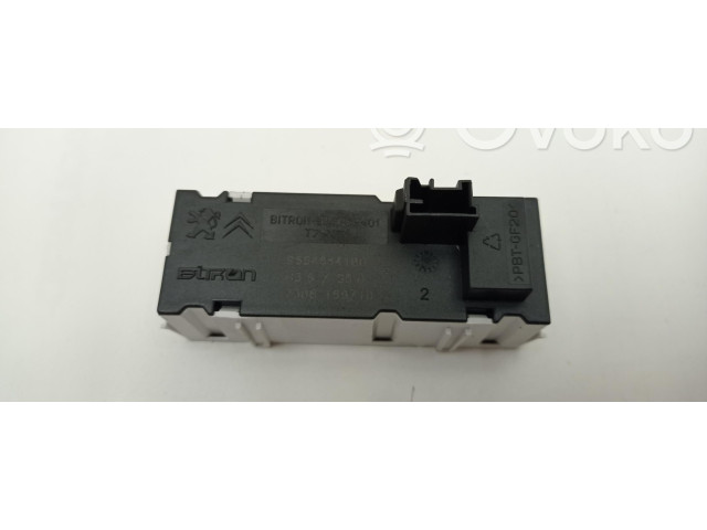 Дисплей    9664644180   Citroen Berlingo