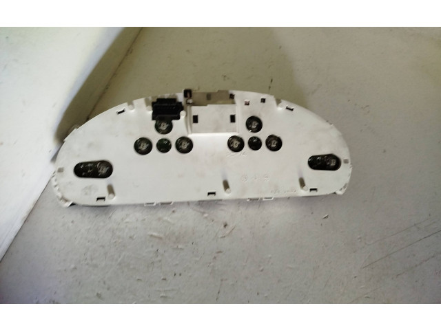 Přístrojová deska  Chrysler Grand Voyager IV 2003 R825AF, P04685825AF  