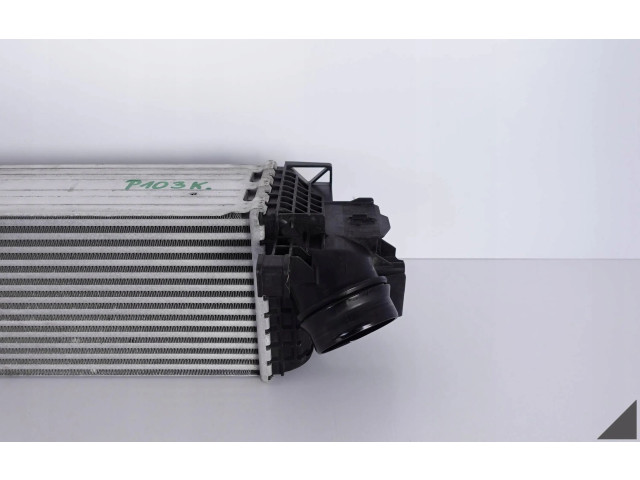 Интеркулер 8645765 BMW 1 F40 3.0