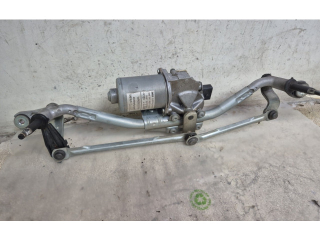 Моторчик дворников 8X1955023G    Audi A1