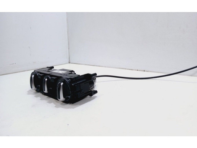 Блок управления климат-контролем 90151706   Skoda Citigo