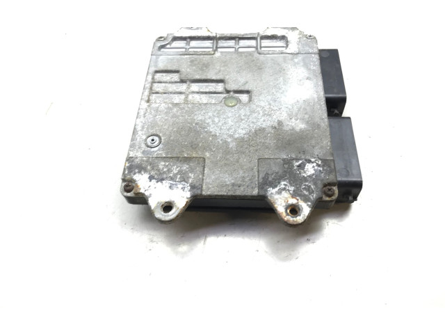 Блок управления двигателя 1860109600, 1860B096 Mitsubishi Colt