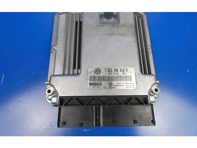Řídící jednotka 03G906016N, 1039S04908   Volkswagen Caddy 2003