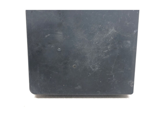 Блок предохранителей Nissan Sentra B16